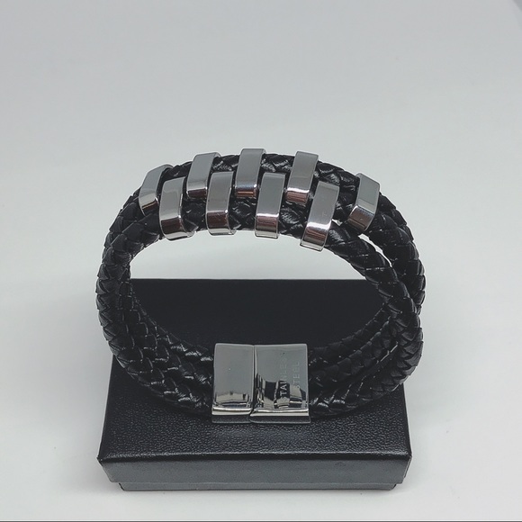 Men’s Stainless Steel Leather Bracelet - Picture 6 of 8